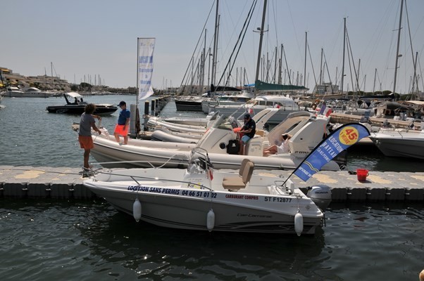 Location de Bateaux à moteur