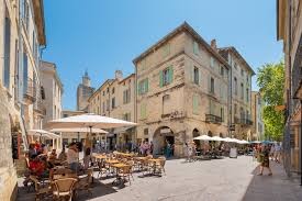 uzes-2360