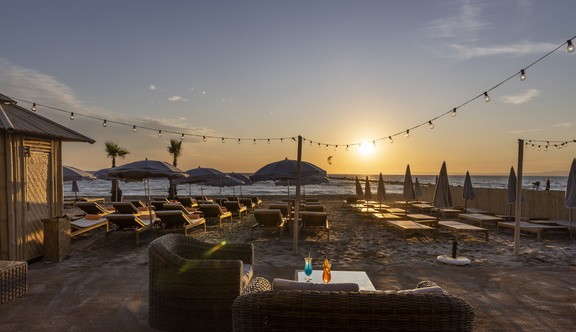 thalazur-port-camargue-restaurant-plage